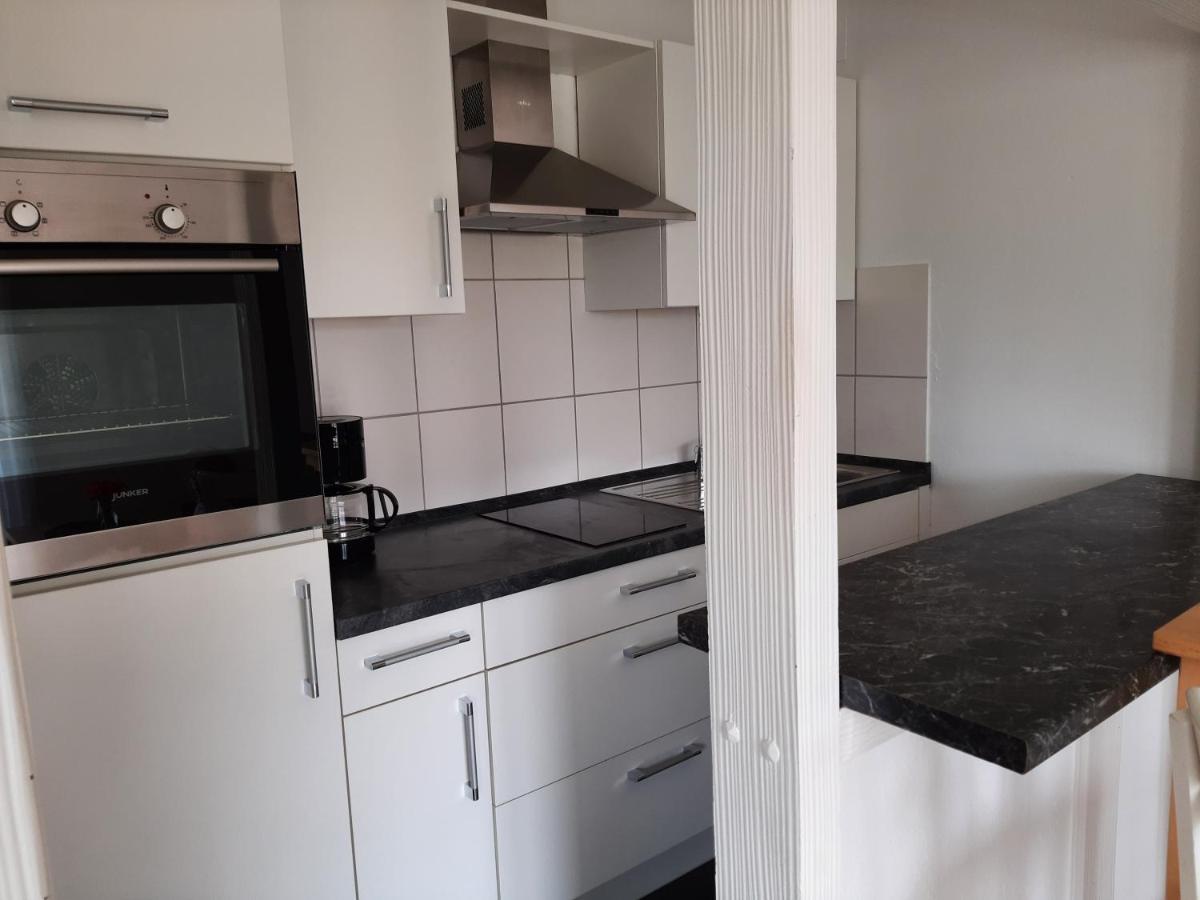 Moderne Wohnung Im Grunen Mit Schoner Terasse Теттнанґ Екстер'єр фото